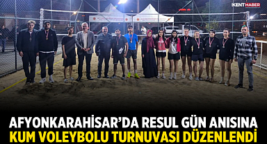 Afyonkarahisar’da Resul Gün Anısına Kum Voleybolu Turnuvası Düzenlendi