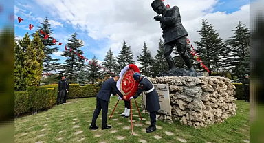 Afyonkarahisar’da 29 Ekim Coşkusu: Kocatepe Parkı’nda Çelenk Sunma Töreni gerçekleştirilecek