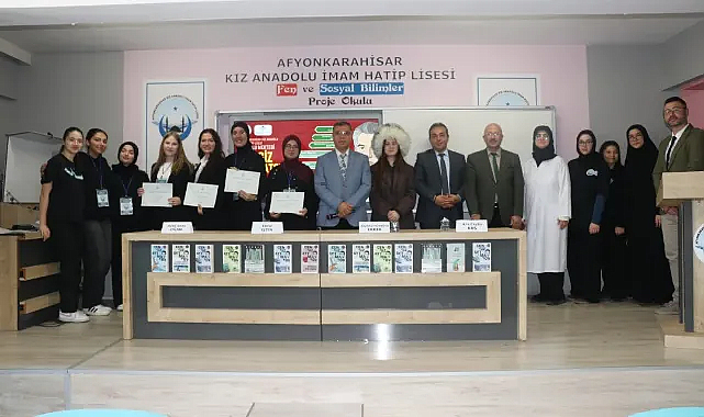 Afyonkarahisar’da Cengiz Aytmatov Paneli Düzenlendi