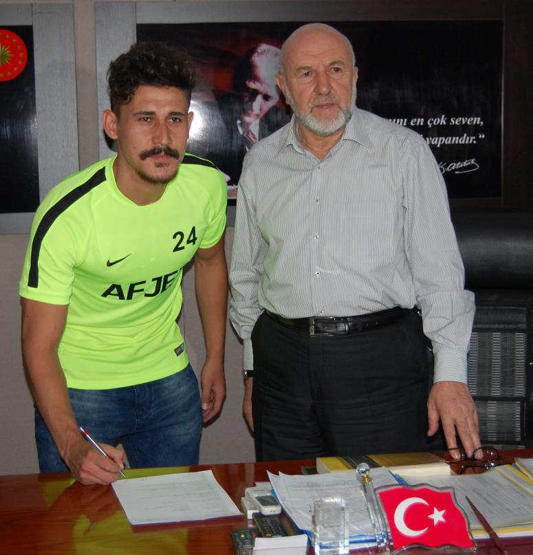 Afjet Afyonspor, Süper Lig'den Aykut Uluç ile anlaştı