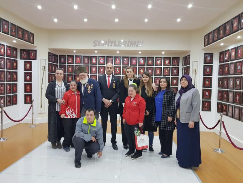 Melek Yüzlüler Derneği ziyaret etti