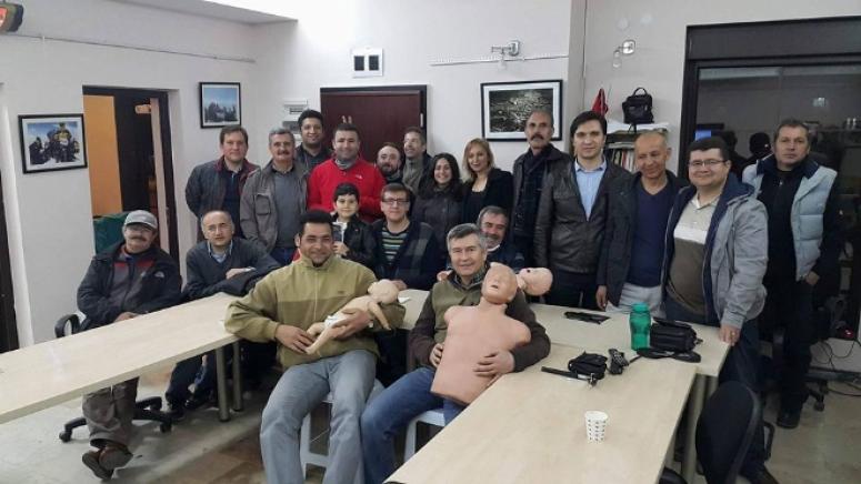AFDOS üyelerine ilk yardım eğitimi