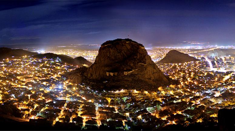 Afyon Kalesi Mavi Işıkla Aydınlanacak