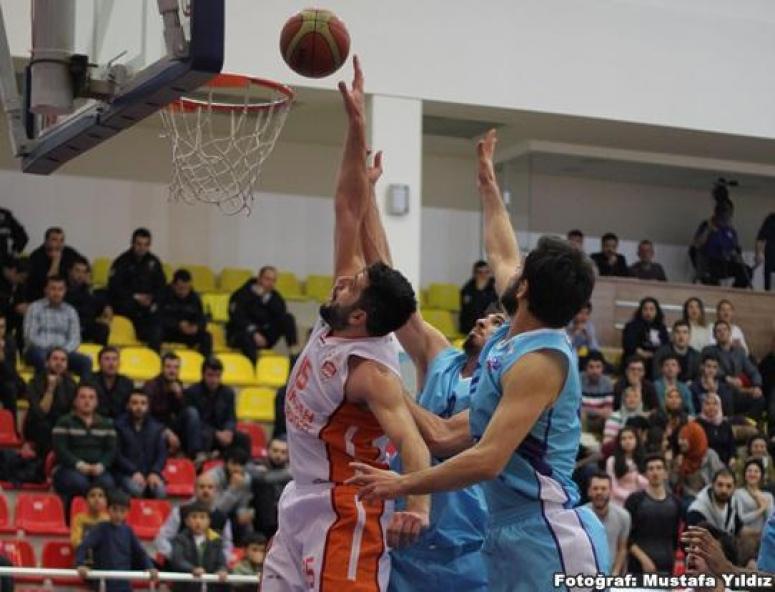 Basketbolda Seriye Bağladık