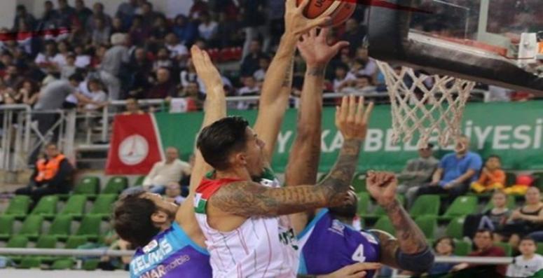 Afyon, Karşıyaka'ya ikinci çeyrekte mağlup oldu !!