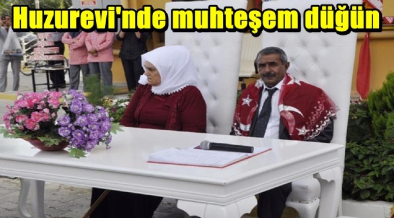 Huzurevi'nde harika düğün