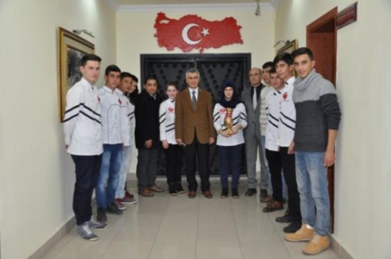 Altın kep yarışmasında ikinci oldular