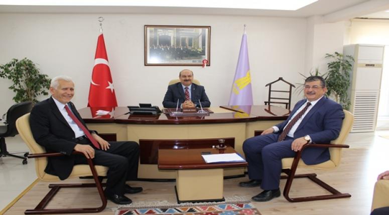 BİRLİKTİR, KONAK’A HAYIRLI OLSUN DEDİ