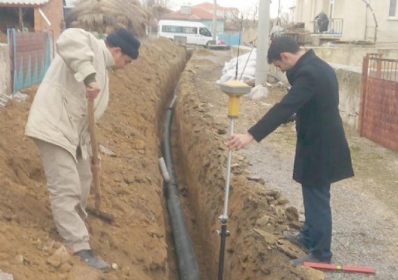 Bolvadin'de Kanal çalışmaları sürüyor