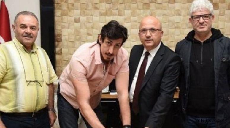 Burak Hascan önümüzdeki sezon da Afyon Belediyespor'da