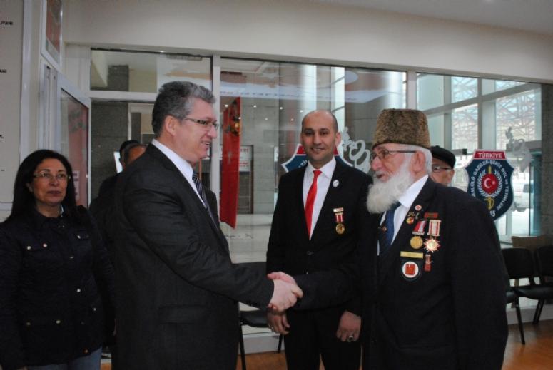 Demirkırkan "Ali Çetinkaya için proje yapalım"