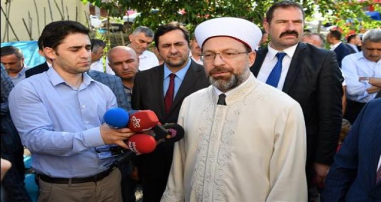 Prof. Dr. Ali Erbaş ,"Cami kapatma anlayışı gerçekten bizi çok üzmüştür"