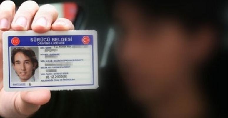 Yeni Ehliyet Yönetmeliği İle Sürücü Adaylarını Nelerin Beklediğini Konuştuk!
