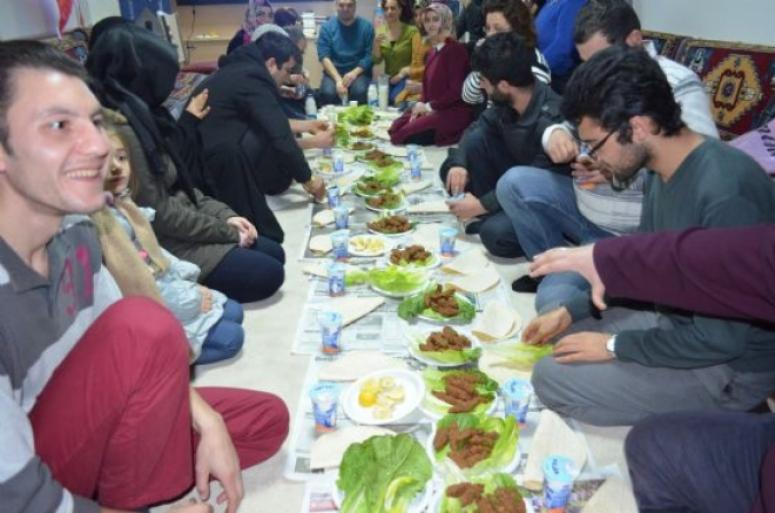 Gençlik merkezinde buluşmalar başladı