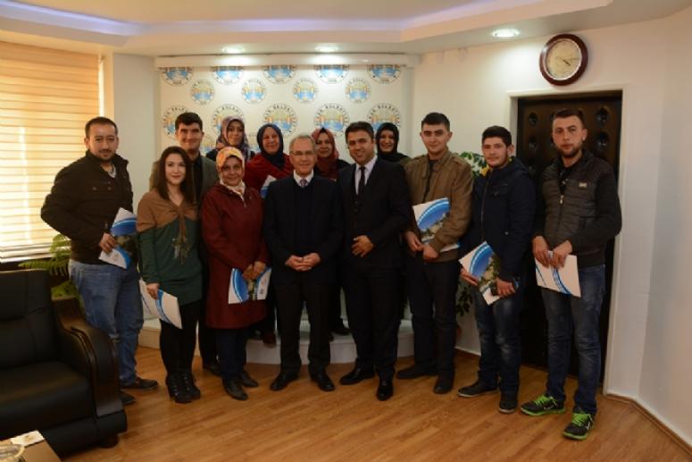 GİRİŞİMCİLİK KURSU KATILIM BELGELERİ VERİLDİ