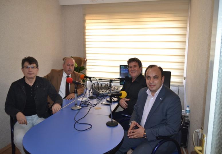 “Ekonomik krizin nedeni yanlış dış politikalardır”