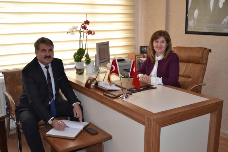 “Yaşlılarımız tecrübeleriyle bizlere yön gösterirler”