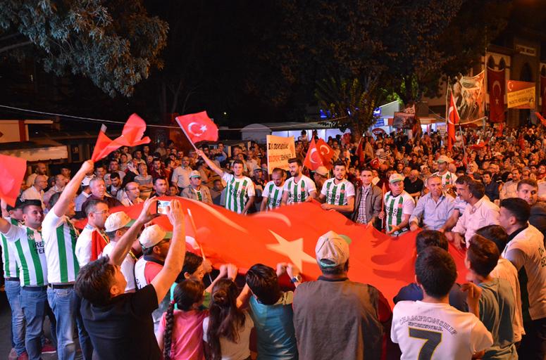 AFYON'DA DEMOKRASİ NÖBETİ 11.GÜNÜ