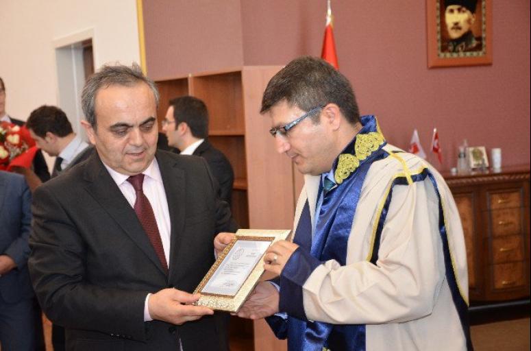 HEMŞERİMİZ PROF.DR.İBRAHİM TAŞ REKTÖR OLDU.!