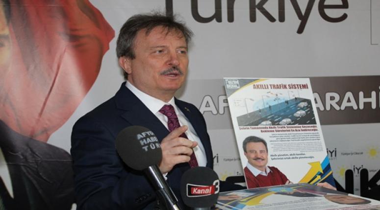 Dr. Mahmut Koçak haftalık olağan basın toplantısını düzenledi.