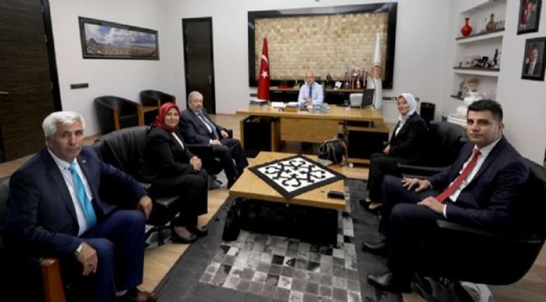 TÜRKİYE MUHTARLAR DERNEĞİ’NDEN ÇOBAN'A ZİYARET