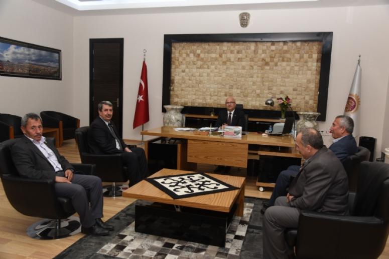 AFYON MUHTARLAR DERNEĞİNDEN ZİYARET