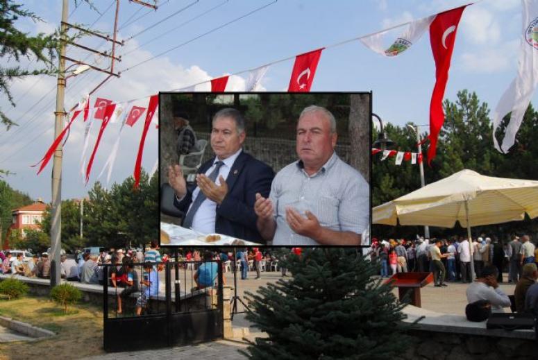 SERBAN BELEDİYESİ 15 TEMMUZ ŞEHİTLERİNE MEVLÜT OKUTTU