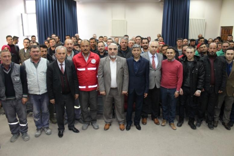 TAŞERON İŞÇİLERİ BAŞKAN KARGIN’A TEŞEKKÜR ETTİ