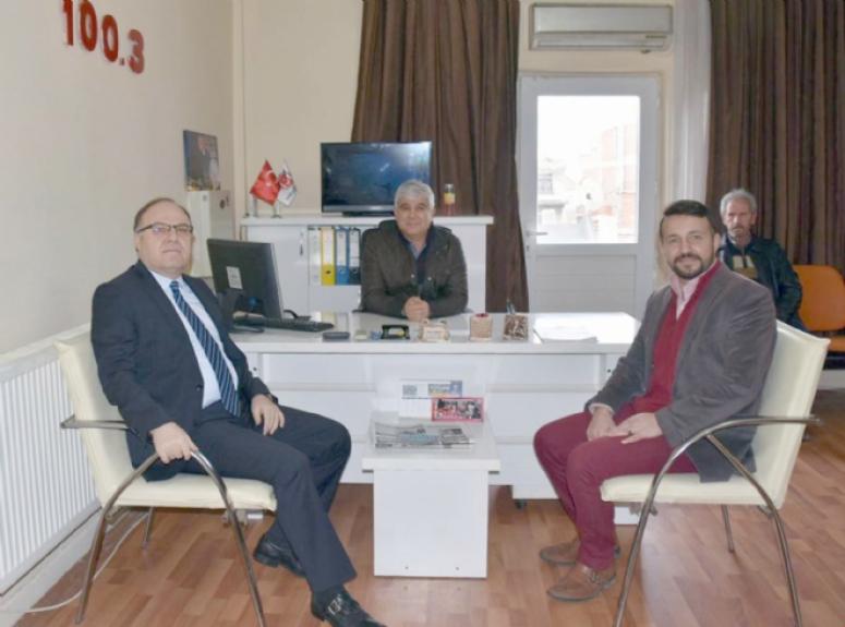 Vali Tutulmaz, Afyon'da bulunan radyoları ziyaret etti