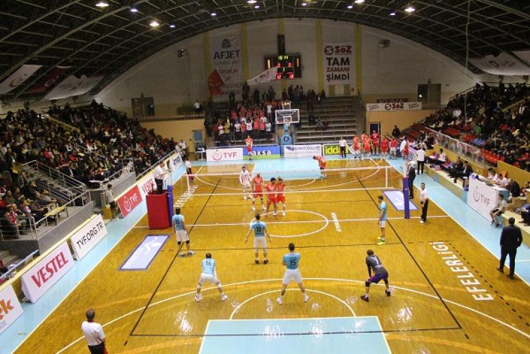 AFYON BELEDİYE YÜNTAŞ:0 ZİRAAT BANKASI:3