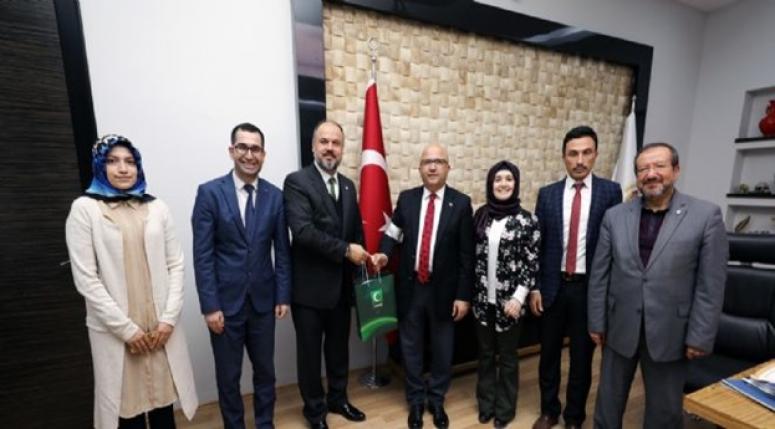 Burhanettin Çoban, Yeşilay Şube Yönetimini kabul etti