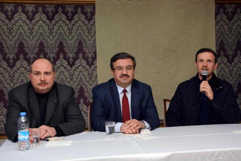 YURDUNUSEVEN, 30 ÜLKEDEN GELEN ÖĞRENCİLERLE BULUŞTU
